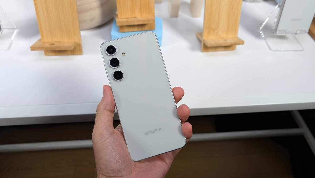 Samsung Galaxy S25 FE: A Perfect Blend of Power, Elegance, and Innovation