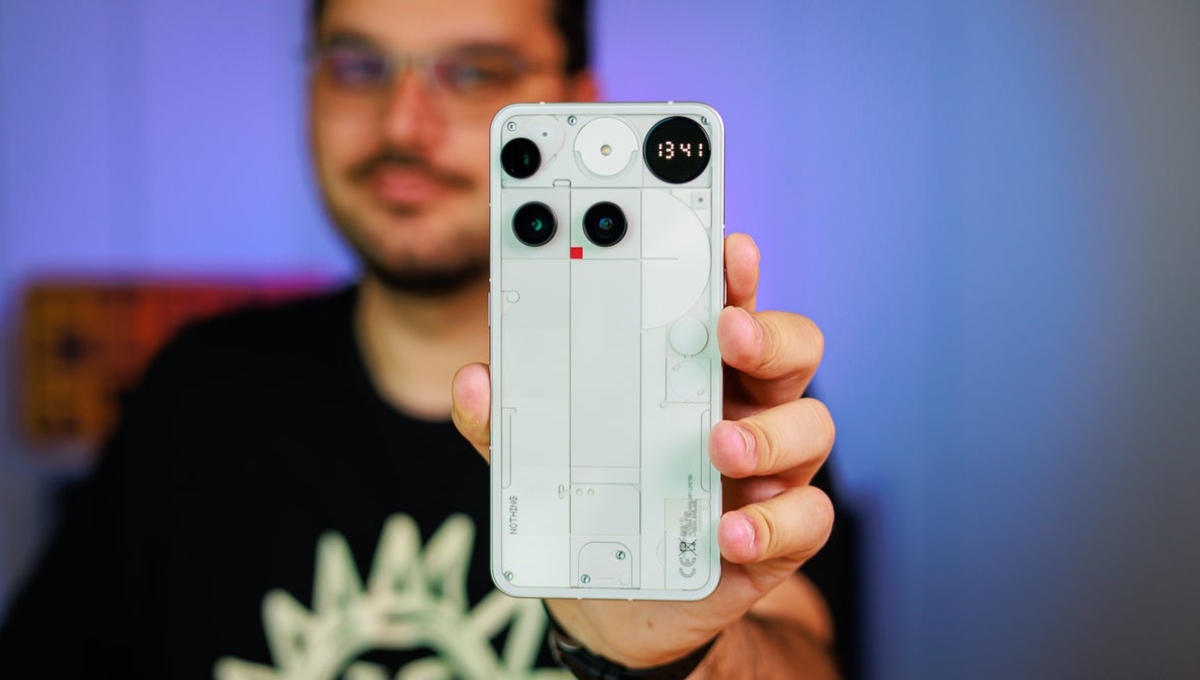 Nothing Phone (3): Redefining Premium Innovation with Bold Design and Next-Level Power